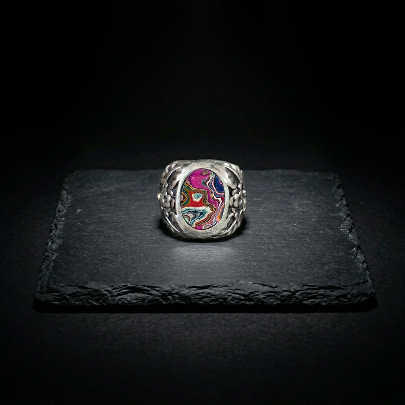 Mimi's ring